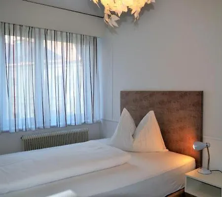 Hecher Hotel 2*